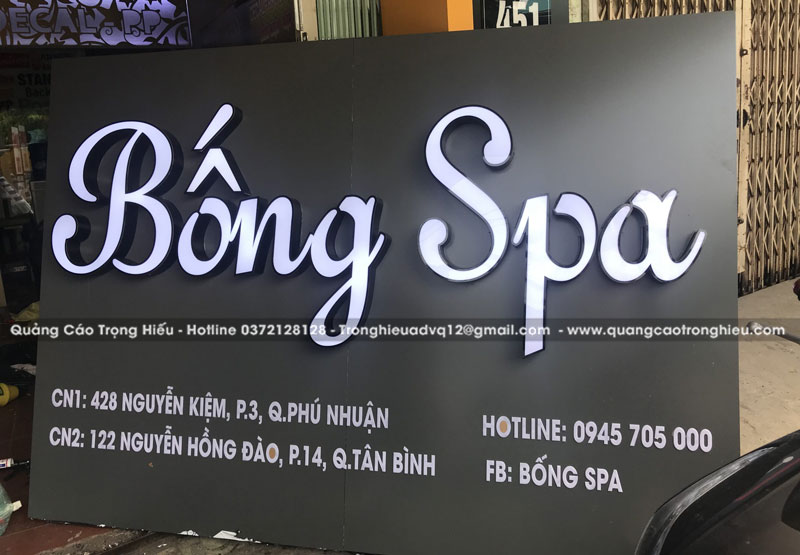 Mẫu bảng chữ nổi mica Spa