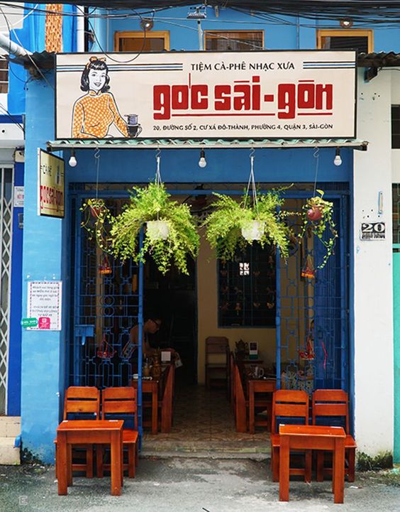 Tiệm cà phê phong cách xe cũ