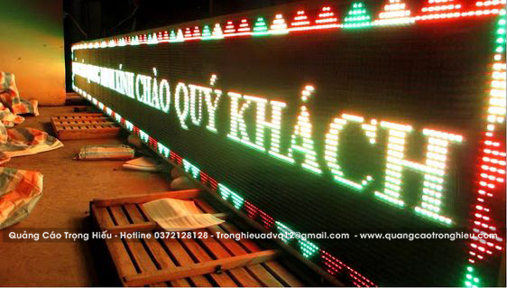 Bảng led chạy chữ